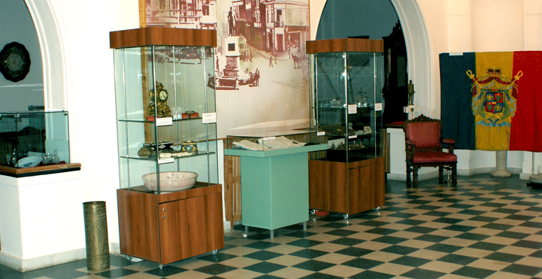 Imagine din expoziția Cuza si epoca sa